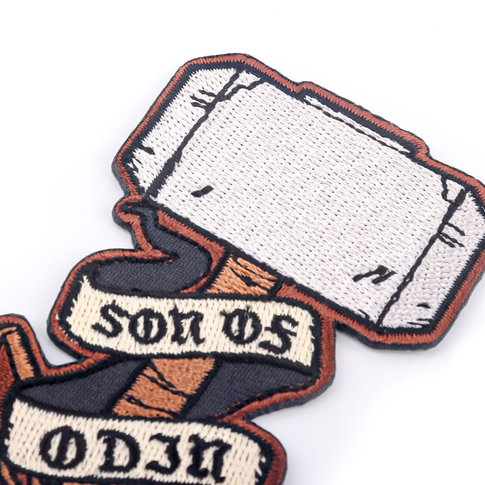 Customized School Team Badge Embroidery Patch Customized Badge for Team Recognition