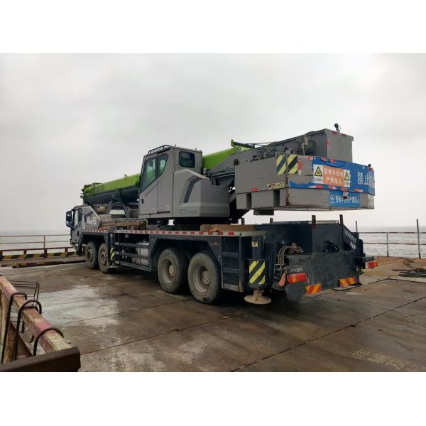 2022 Zoomlion Used Crane ZTC500H Main Boom 45m Auxiliary Boom 16m Counterweight 8 Tons Operating Hours 1141h Excellent Condition.