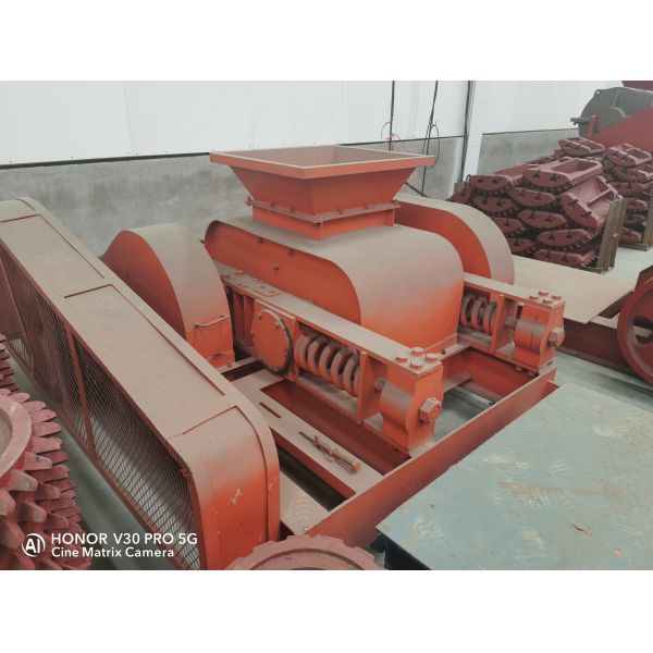 600 to 800 Rpm Impact Crusher with ZGMn13 Rebound Plate and 50 to 500 Tons per hour Capacity for Aggregate and Mineral Processing