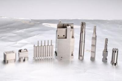 Stainless Steel Precision Mold Parts Custom Drawing Machining Auto Connector Bracket Mold Inserts