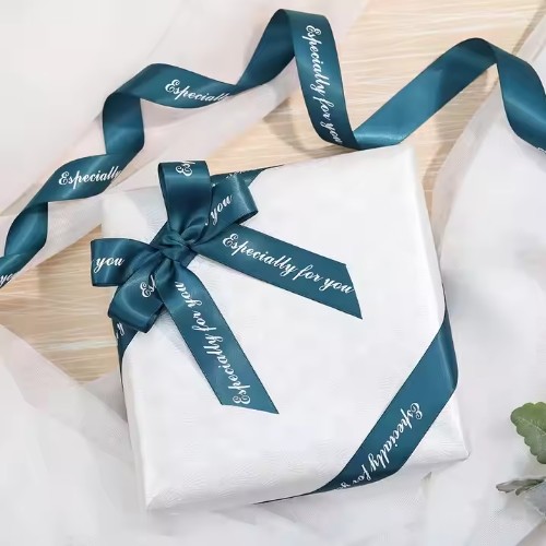 Напечатанный на заказ логотип Сатин ленточный ролик Горячая штамповка Декоративное грубое зерно для упаковки подарков