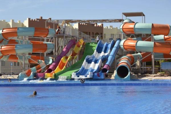 Parcs aquatiques piscine de loisirs équipements de toboggan en fibre de verre