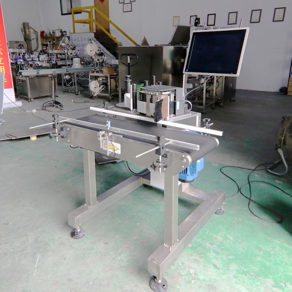 High Speed Printing Labeling Machine Applicator For Plastic Bottle Box 100Pcs/Min