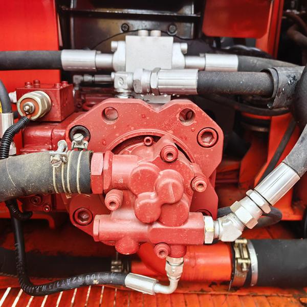 Used Doosan DH150-7 Excavator 0.75m3 Bucket Capacity 15 Tonnage Weight