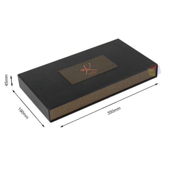 Finition de surface en feuille chaude Logo personnalisé Boîte de papier de bonbons de luxe pour cadeau de chocolat du Ramadan
