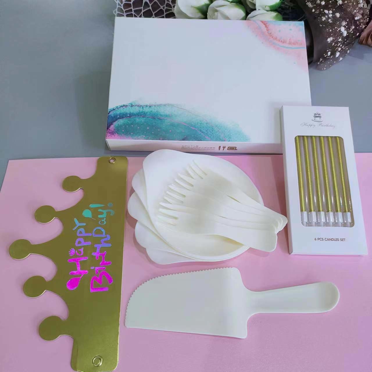 Creative Design Plastic Disposable Cake Cutlery Suit with Birthday Cake Knife and Fork Set