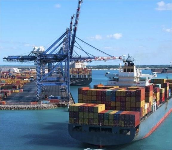 Professional FCL Ocean Freight Port To Port 40HQ For Large Volume Cargo