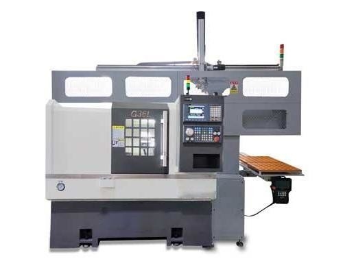 Машинное оборудование обрабатывая токарный станок CNC столба инструмента подвергает линейный ведущий брус механической обработке HK500L