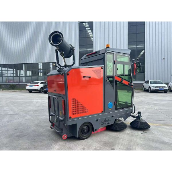 Cordless Electric Sweeper Lightweight Floor Cleaning Machine For Indoor / Outdoor