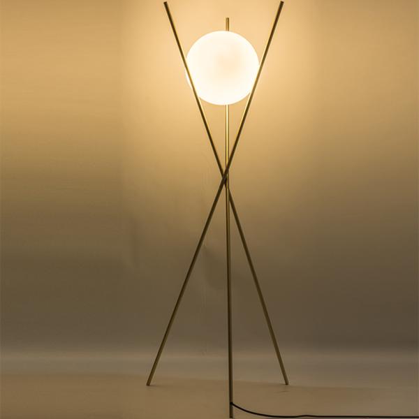 Modern LED Floor Lamp Iron Glass Ball Stand Lights For Living Room Nordic bedside floor lamp（WH-MFL-114)