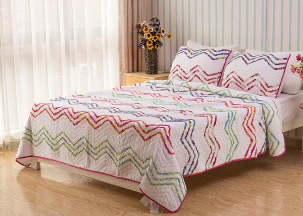 Country Style Wave Embroidered King Size Patchwork Quilts 3pcs 100% Cotton