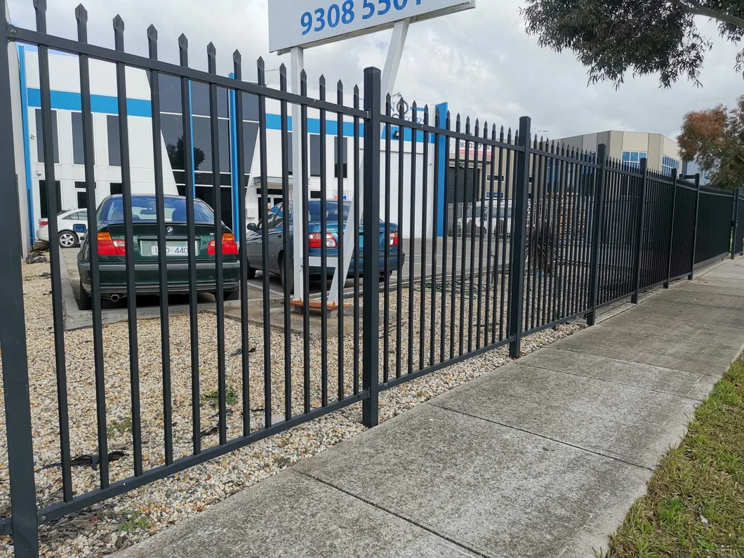 Galvanized Steel Wrought Iron Fence Panels Yellow Tubular Metal Protective Eco-Friendly 3D Modeling
