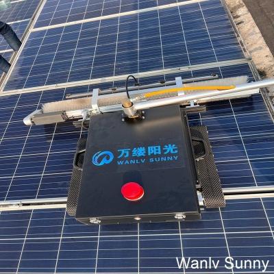 Energy Output With 150m Remote Control Water / Waterless Dry Cleaning Robot