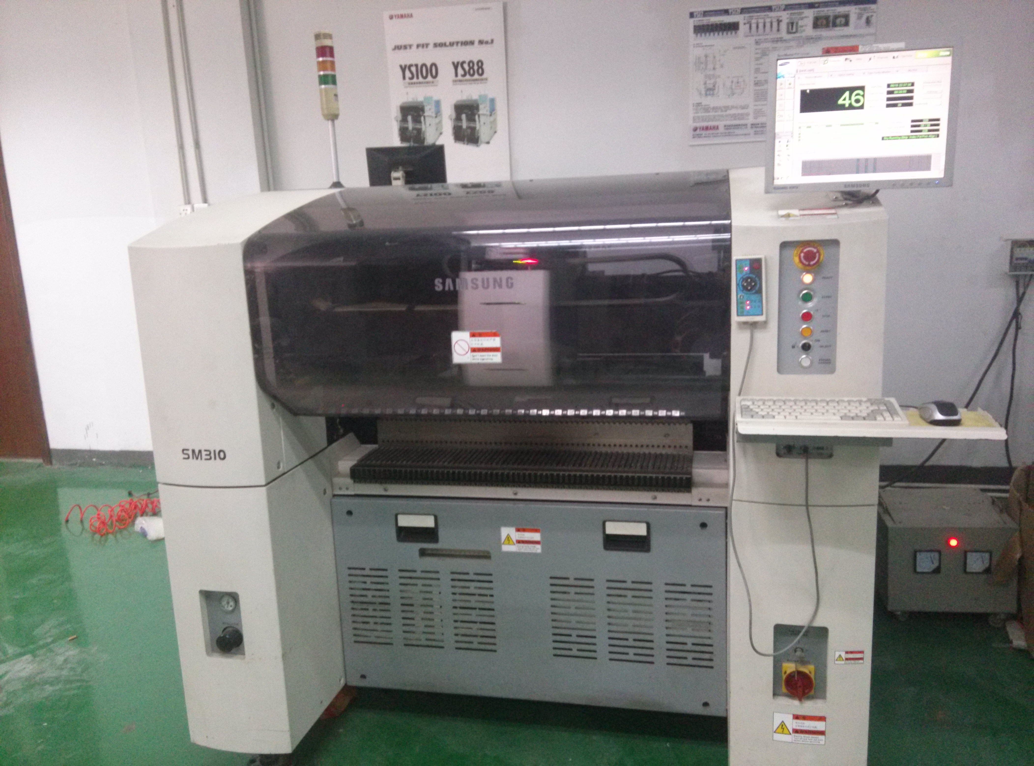 Hanwha Samsung PCB SMT Pick And Place Machine Высокая скорость автоматическая вторая рука