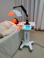 El anuncio publicitario llevó la terapia facial ligera PDT trabaja a máquina para la clínica médica