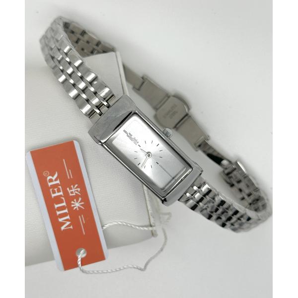 Прочные часы из нержавеющей стали или кожаные и кварцевые