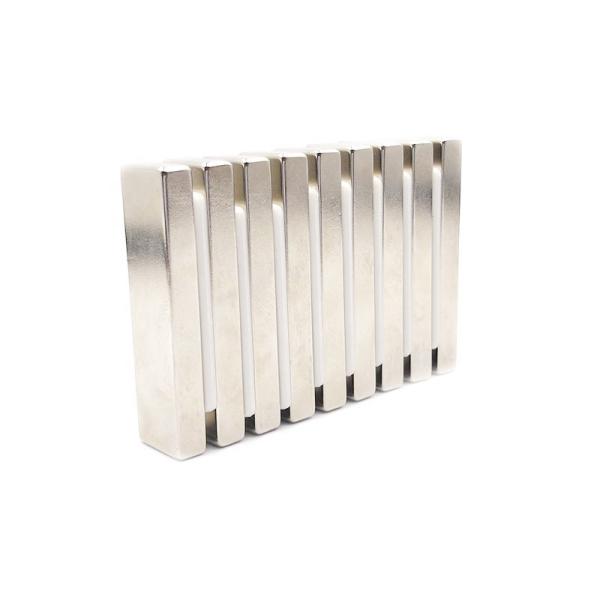 Powder Metallurgy Sintered Neodymium Magnet For Traction Motors IATF16949 Certified