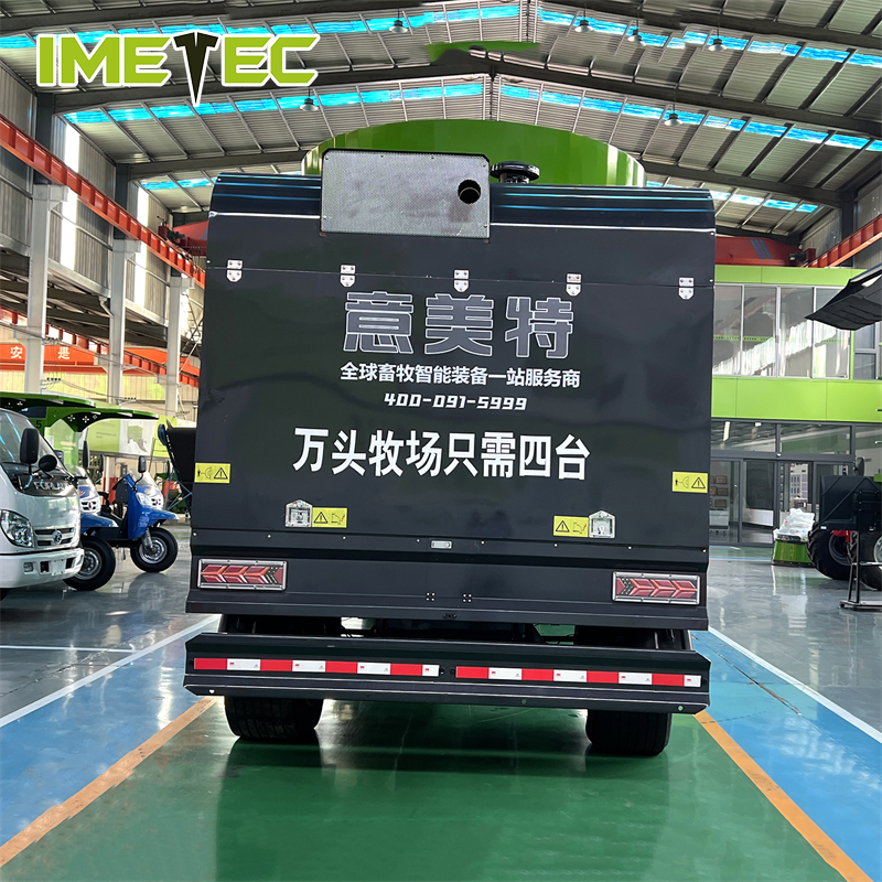 OEM Self Propelled Farm TMR Cattle Feed Mixer Wagon Realtime Display