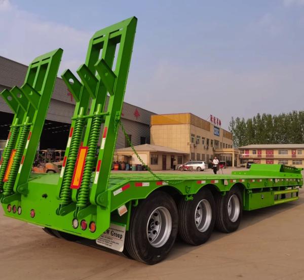 Tri Axle 80ton Lowboy Semi Trailer Detachable Gooseneck Lowbed Trailer For Tanzania