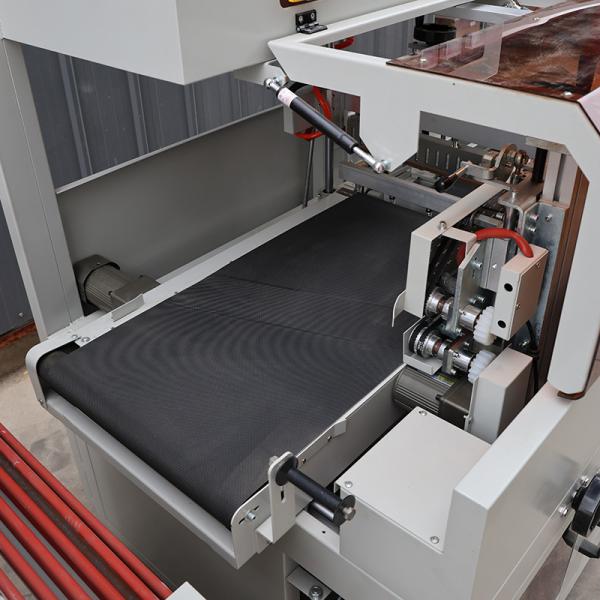 Multifunctional Heat Shrink Film Packaging Machine Pneumatic Driver Customized Logo