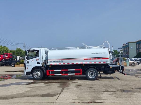 Dongfeng 4000 Liters Water Tanker Fire Truck Water Carrier Truck Sale