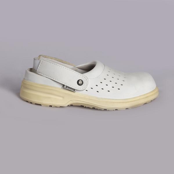 Skid Resistant Metal Eyelets Unisex PU Outsole Low Cut Cow Leather Breathable Worker Mesh Safety Shoes