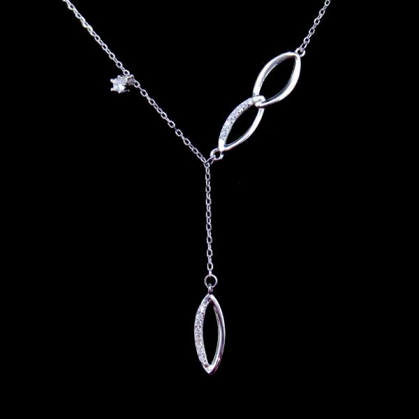 Engagement Gift 925 Silver Necklace For Woman Customized Shape And Size