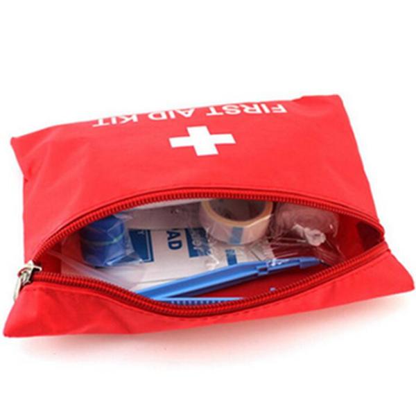 Custom Multifunctional Home Emergency Medical First Aid Kit Bag Portable Outdoor Waterproof Survival First Aid Kit With Supplies