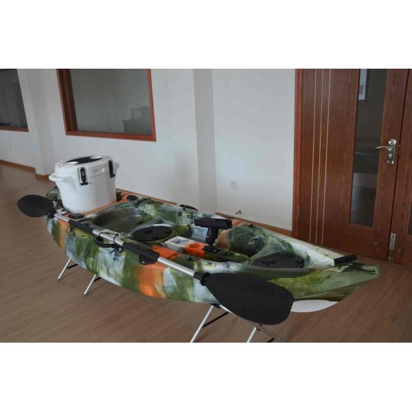 UV Resistant Sporting Sit On Top Fishing Kayak Highly Stable Side Handles Maneuverable