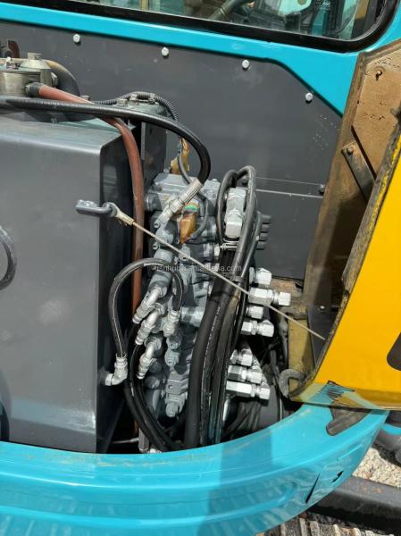 Mini Used Crawler Excavator Kubota 155 Second Hand Low Working Hours Excavator