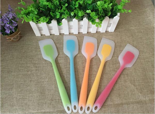 Solid Silicone Kitchenware Products , Heat Proof Silicone Rubber Spatula Set
