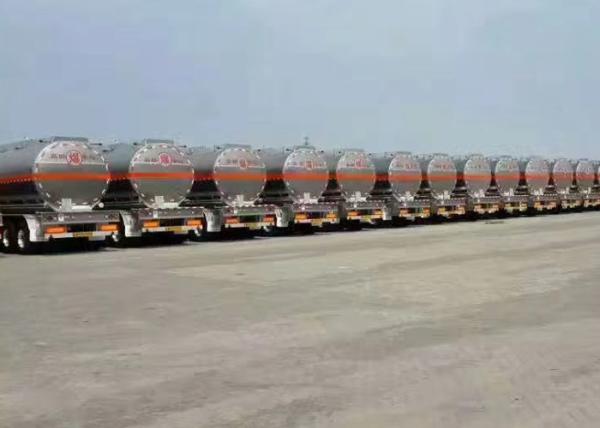 Tri Axle Carbon Steel Tanker Trailer For Fuel And Diesel Liquid Transport 45000L