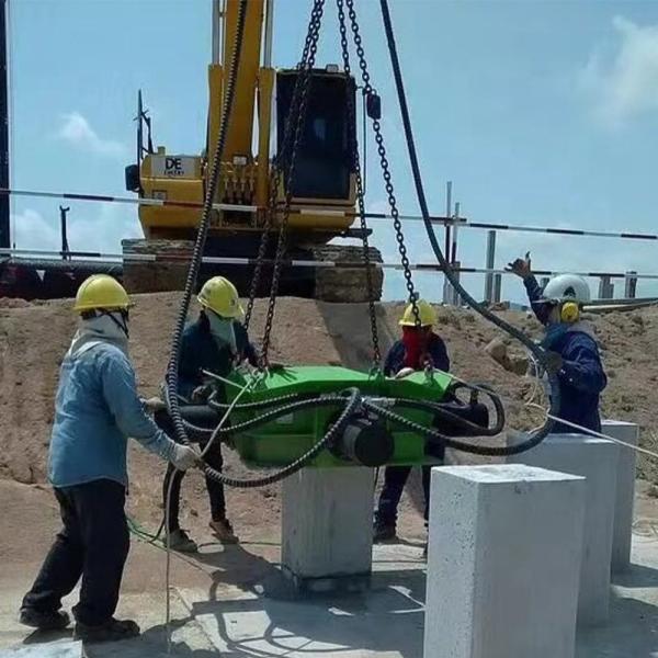20L/Min Hydraulic Pile Breaker