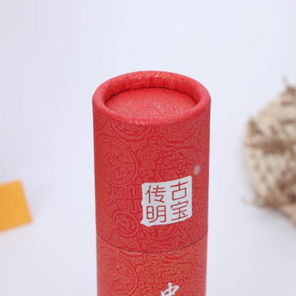 Контейнеры картона цилиндра футболки одежд со слоением крышек лоснистым