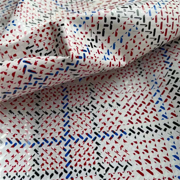 Ткань с красочным Foiling 66gsm Windproof, водоустойчивая ткань тафты 100% полиэстер выключателя ветра