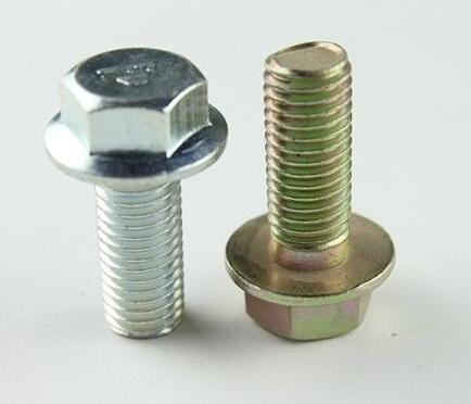 Титановые болты с простым отделением M8 идеально подходят для различных промышленных машин