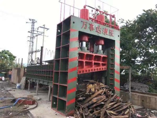 Hydraulic  Gantry Shear Machine For Waste Metal With PLC Automatic Control