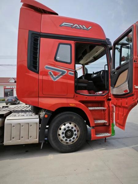 Faw Jiefang Truck Used Tractor Head J7 500 Hp 6x4 Strong
