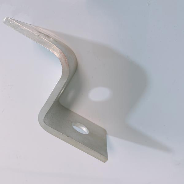 Алюминиевые прорезанные угловые кронштейны кронштейна соединителя 2028B угла 4