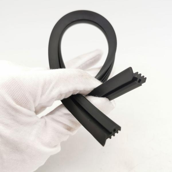 Резиновая прокладка окна набивкой EPDM и погоды двери делает водостойким