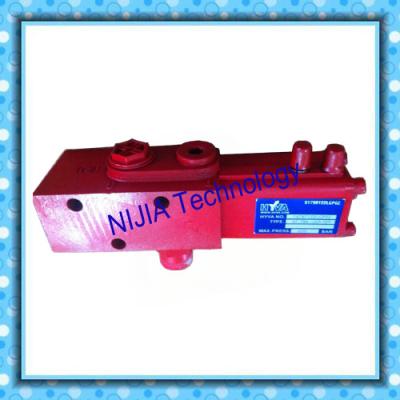 Red Hyva Dump Truck Valve 14767322 Mounted In Line On Oil Tank Single Pressure