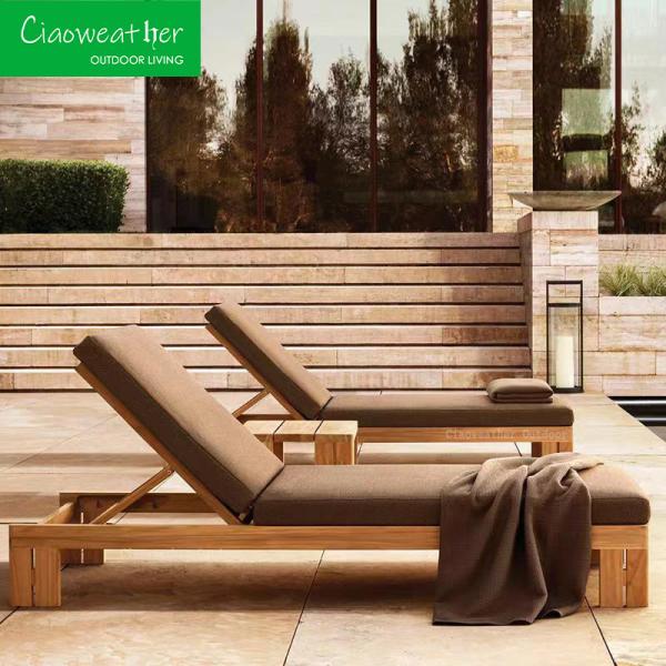 Couchette imperméable en bois pour meubles extérieurs d'hôtel dans la cour du jardin