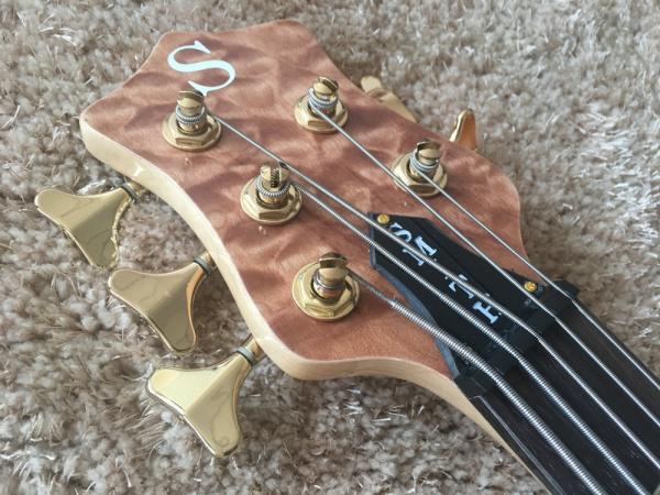 Custom bass guitar Ken smith bass 5 string Neck through body Golden hardwares Wilkson bridges original Dot inlay and act