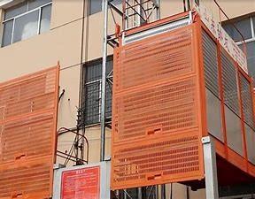 2700kg Electric Power Plants Personnel Materials Hoist