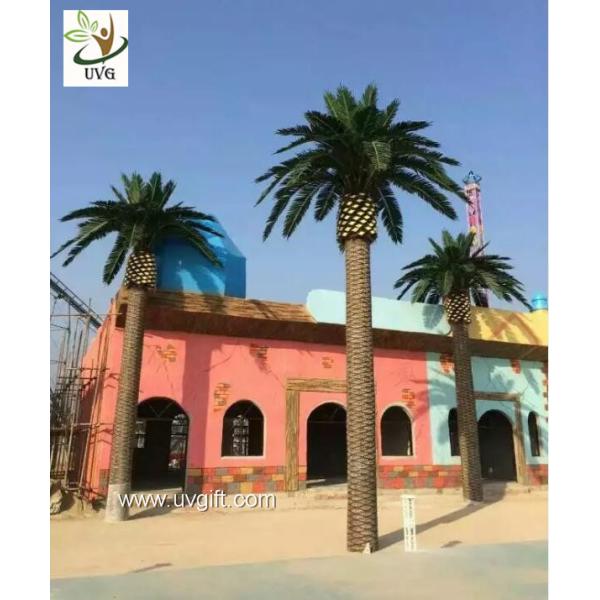 UVG large glassfiber artificial palm tree outdoor with green silk leaves for water world decoration PTR060