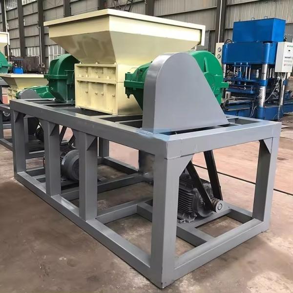 Scrap Greenhouse Film Plastic Shredder Double Hob Clothes Shredding Recycling Plant
