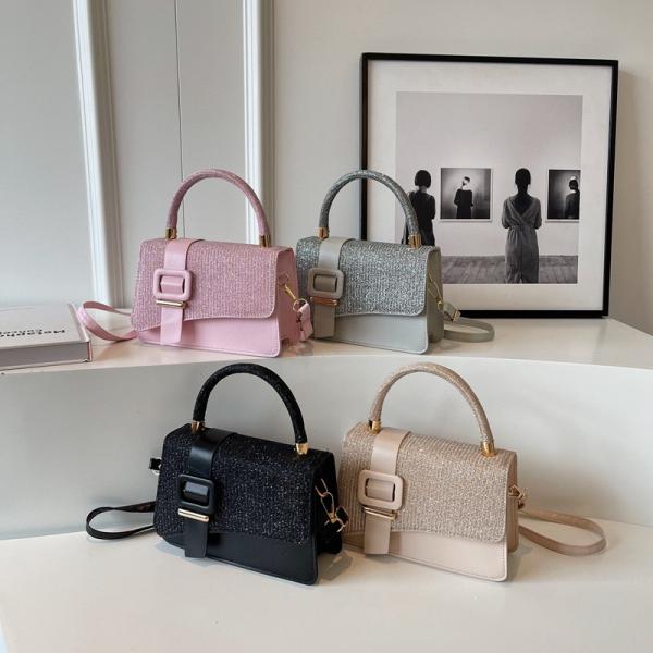 Korean Style PU Leather Woman Crossbody Bag with Polyester Lining and Single Strap