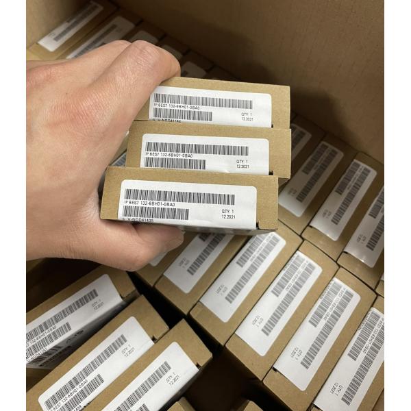 6ES7137-6BD00-0BA0 Siemens ET 200SP CM 4 X IO-Link ST Communication Module IO