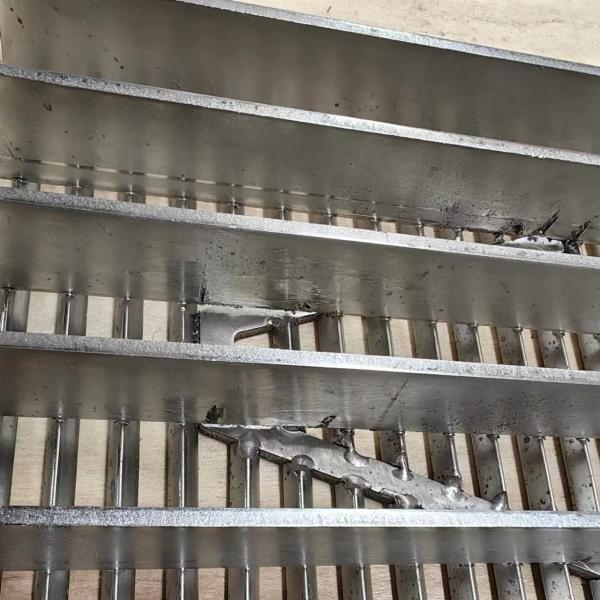 30mm Bearing Pitch Steel Grids for Industrial Floor Decking