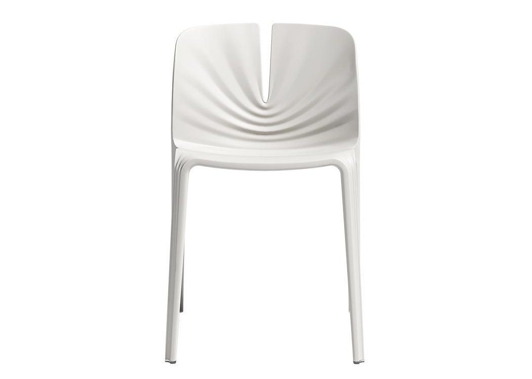 Plis Design Chair with Italian Design and Natural Colors in W500*D525*H785(mm) for Guest Seating